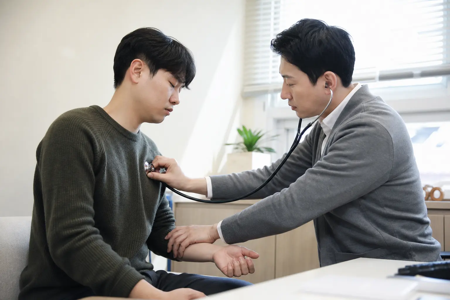독감 심근염은 어떤 증상으로 나타나며 어떻게 치료하나요?